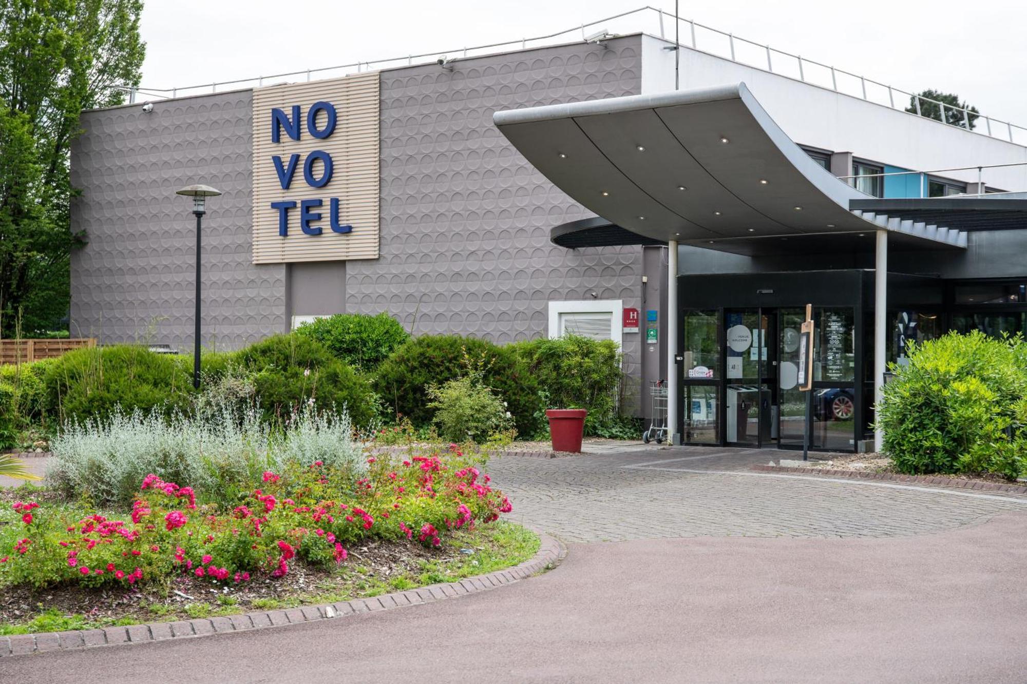 Novotel Bordeaux Merignac Exterior photo